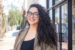 Lucia Torres : Program and Communications Manager